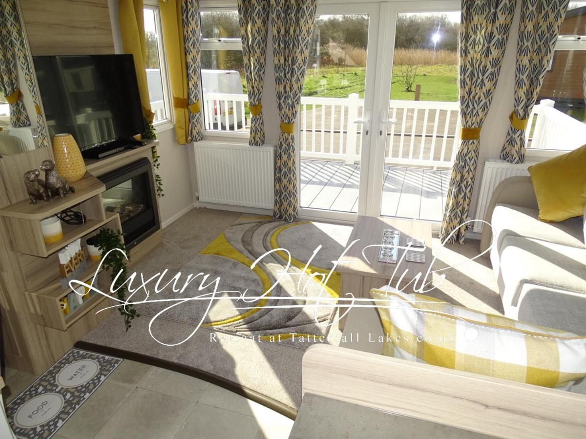 Luxury Hot Tub Retreat Tattershall Exterior foto